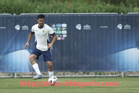 华体会hth登录入口-在CC平台观看NBA火箭队比赛的直播方式与实况解说